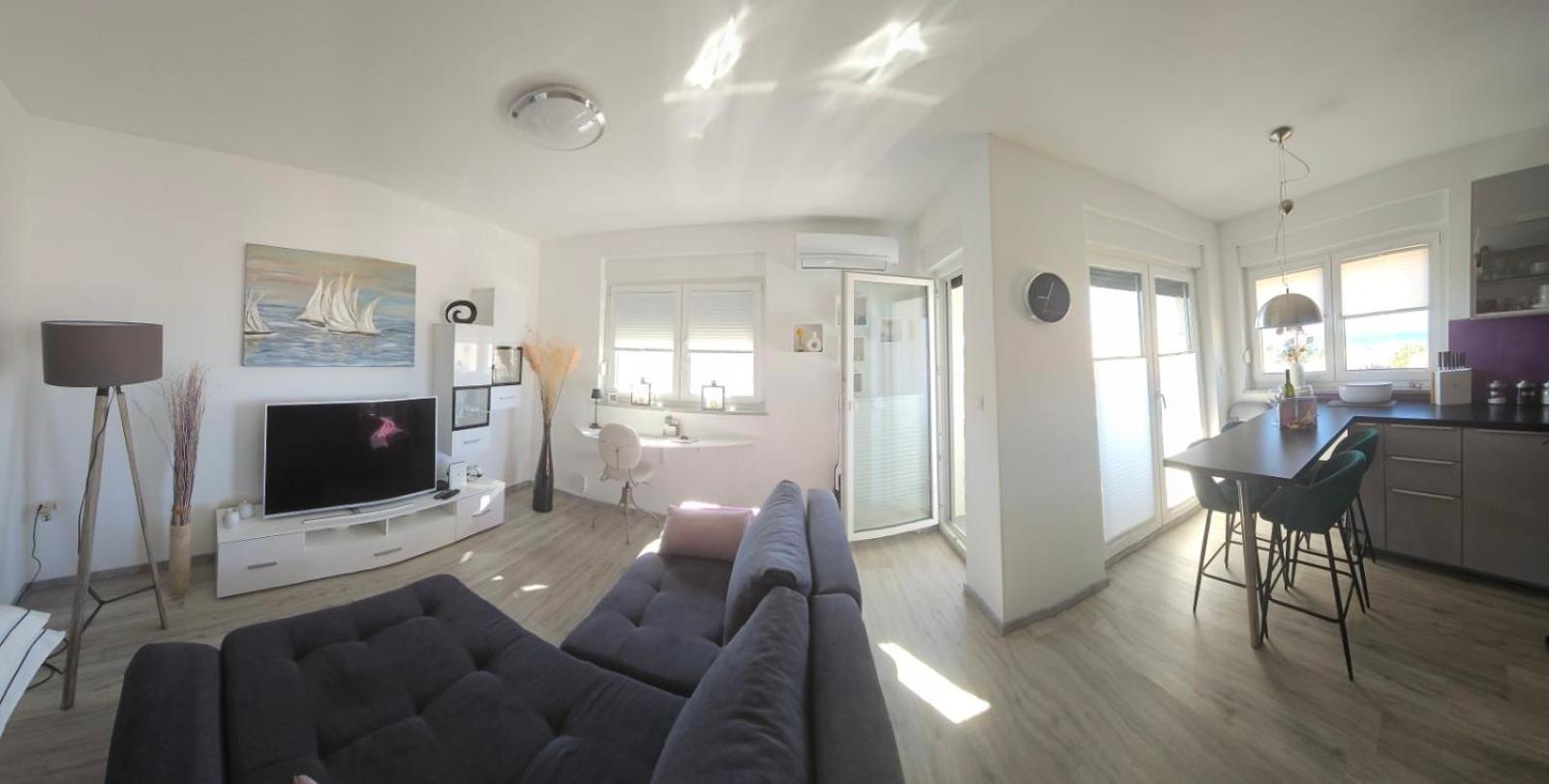 Apartment Evita *